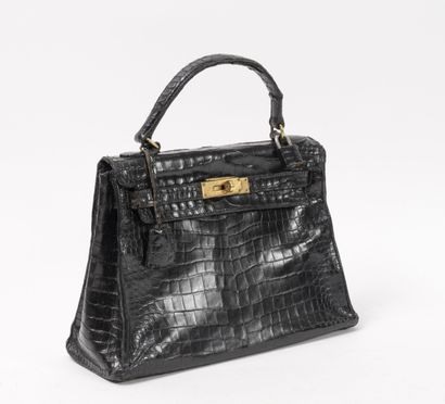 HERMES Paris
Sac à main Kelly retourné en...