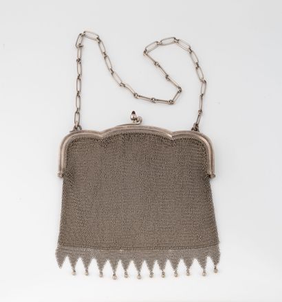 Petit sac du soir en maille en argent (min....