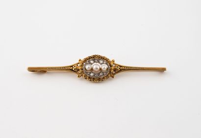 Barrette brooch in yellow gold (750) set...