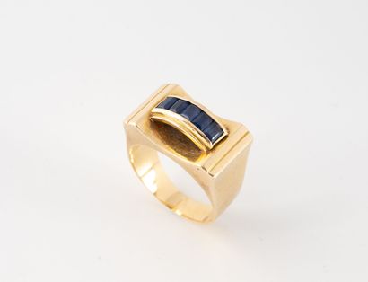 Bridge ring in yellow gold (585) set with...