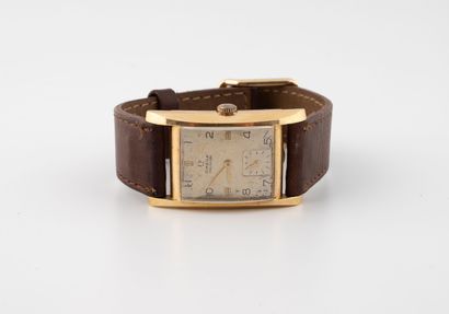 OMEGA
Men's wristwatch in yellow gold (750).
Hand-wound...