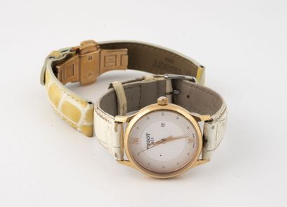 TISSOT
Ladies' wristwatch.
Round case in...