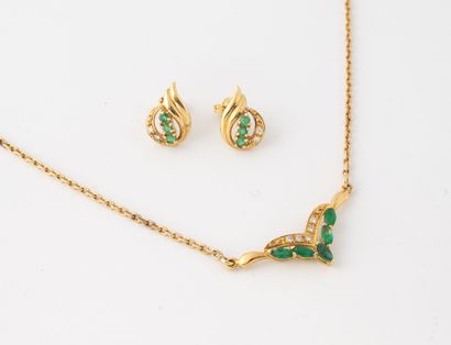 Half-set comprising a yellow gold (750) forçat...
