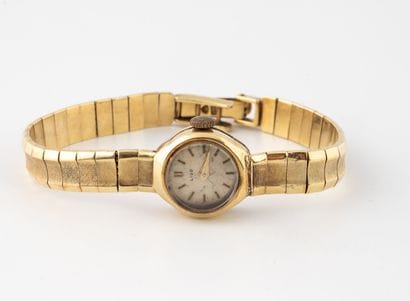LIDO
Ladies' wristwatch in yellow gold (585)....