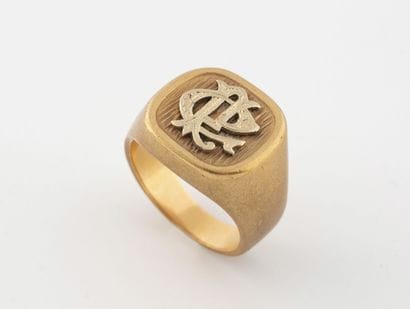 Chevalière in yellow and pink gold (750)...