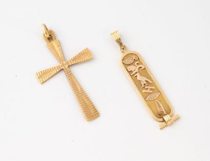 Set of two yellow gold (750) pendants, one...