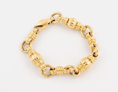Large yellow gold (750) bracelet alternating...