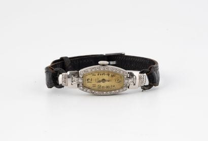 VOG Genève
Ladies' wristwatch. 
White gold...