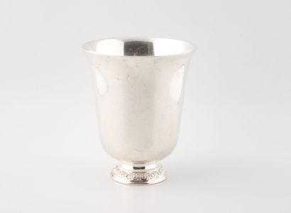 DIXI
Timbale tulipe sur piédouche en métal...