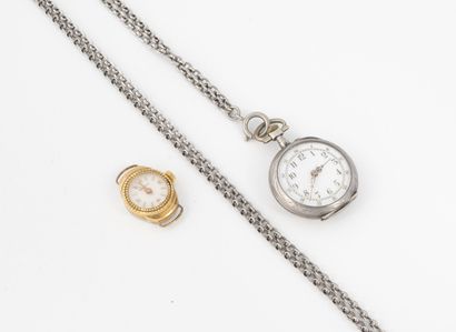 Lot of two watches including:
-DAUPHINE,...