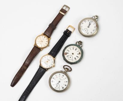 Lot of watches including: 
- 3 metal gusset...