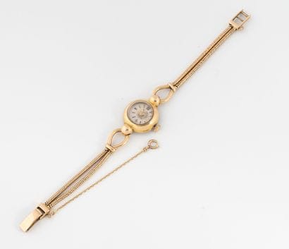Ladies' wristwatch in yellow gold (750).
Round...