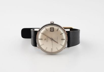 CERTINA
Men's wristwatch.
Round steel case....