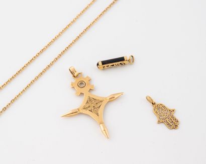 Lot of jewelry in yellow gold (750):
- Forçat...