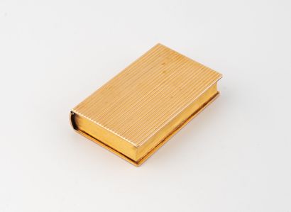 Boîte en or jaune (750) imitant un livre...