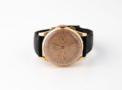 CHRONOGRAPHE SUISSE
Men's wristwatch.
Yellow...