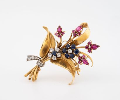 Clip de revers bouquet de fleurs en or jaune...