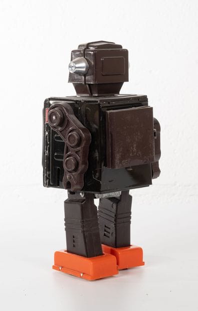 SH JAPON
Space fighter robot.
H. : 25 cm.
Infimes...