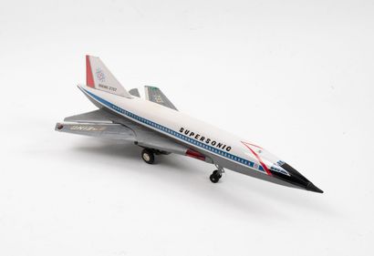 Y JAPON
Boeing 733 Jet Plane Supersonic.
L....