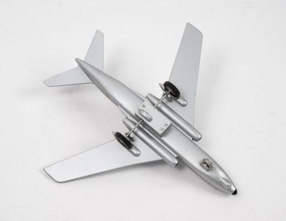 KDN TCHECOSLOVAQUIE
TU 104.
L. : 28 cm.
Petites...