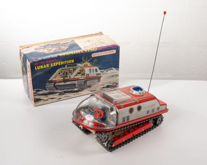 TM JAPON
Lunar Expedition.
15 x 35 cm.
Infimes...