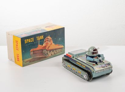 HONG KONG
Space Tank.
L. : 24 cm.
Infimes...