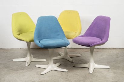 Maurice BURKE (XXème siècle)
Suite de 4 chaises...