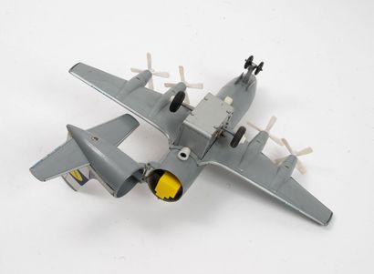 TN JAPON
Flying Tiger.
Swing Tail Cargo Plane.
L....