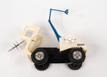 MARX
Moon Grabber Hill Climbing.
Incomplet.
Petites...