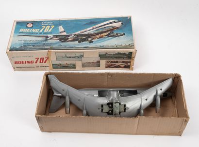 TOMY INC JAPON 
Boeing 707 Intercontinental...