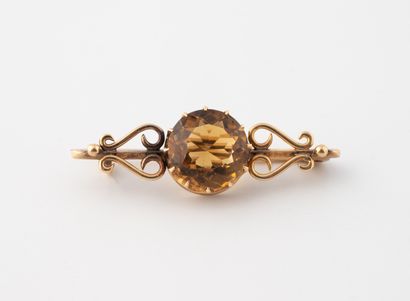 Broche en or jaune (585), ornée d'une citrine...