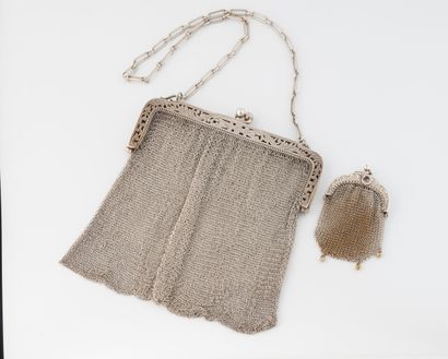 Sac du soir en maille d'argent (800) et petite...