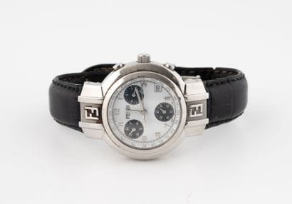 FENDI 
Ladies' wristwatch. Steel case, white...