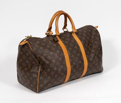 Louis VUITTON Paris, Keepall
Sac de voyage...