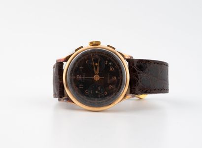 TITUS
Circular men's chronograph wristwatch...