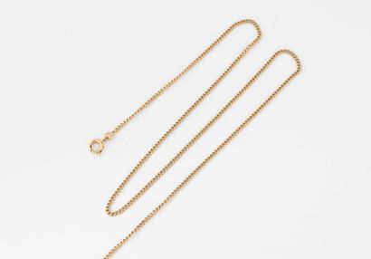 Venetian link chain in yellow gold (750)....