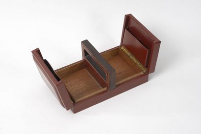 HERMES PARIS
Nécessaire à fumeur ou à jeux...
