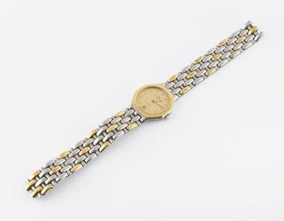 BAUME ET MERCIER
Ladies' wristwatch in steel...
