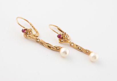 Pair of yellow gold (750) dormeuses adorned...