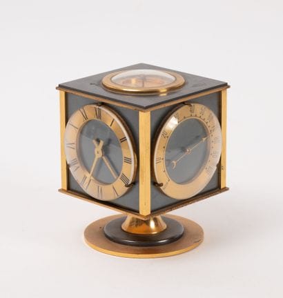 HERMES, Paris
Gilt and silver-plated metal...