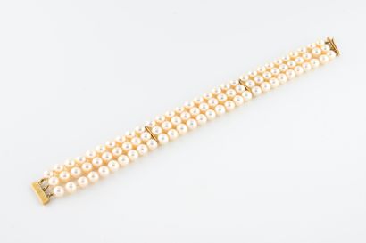 Bracelet with three rows of white cultured...