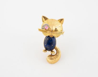 Yellow and white gold (750) lapel clip in...