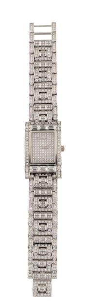 CORUM, Lady's Choice
Stunning white gold...