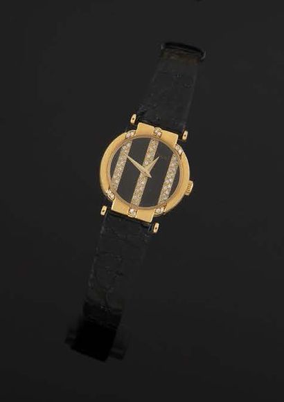 PIAGET
Small ladies' wristwatch.
Round case...