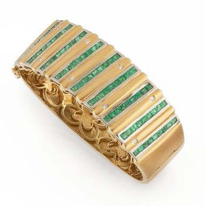 Yellow and white gold (750) flat link bracelet,...