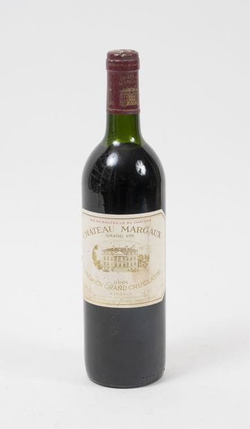 CHÂTEAU MARGAUX
1 bottle, 1988.
GCC1 Margaux.
High...