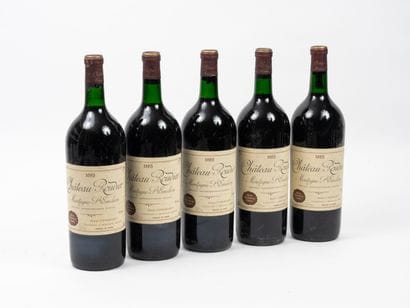 CHÂTEAU ROUDIER
5 magnums, 1985.
Montagne-Saint-Emilion.
High...