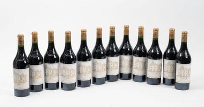 CHÂTEAU HAUT-BRION
12 bottles, 1989.
GCC1...