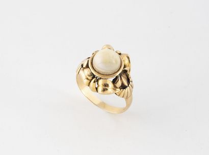 Yellow gold (750) 