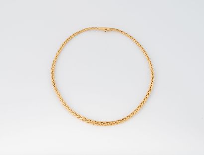 Collier en or jaune (750) à maille palmier.
Poids...